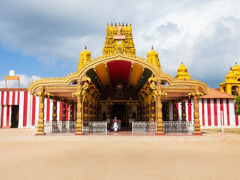 Nallur Kandaswamy Kovil-jaffna-sri lanka-hindu-tamil-cultural-tourism