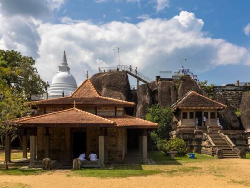 isurumuniya-anuradapura-sri lanka-sri lanka