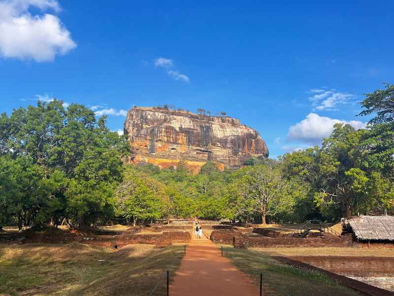 sigiriya-unesco-sri lanka-tour-hike