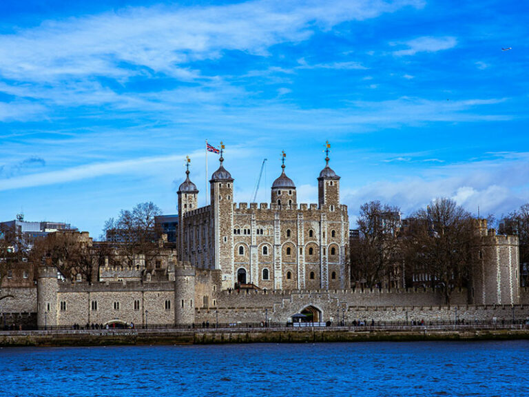 london tower - london - cresta holidays